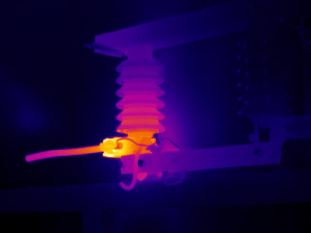 Hot Cable Connection